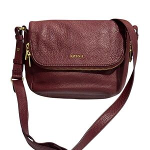 FOSSIL Preston Expandable Crossbody Shoulder Bag Leather Pockets Flap Burgundy